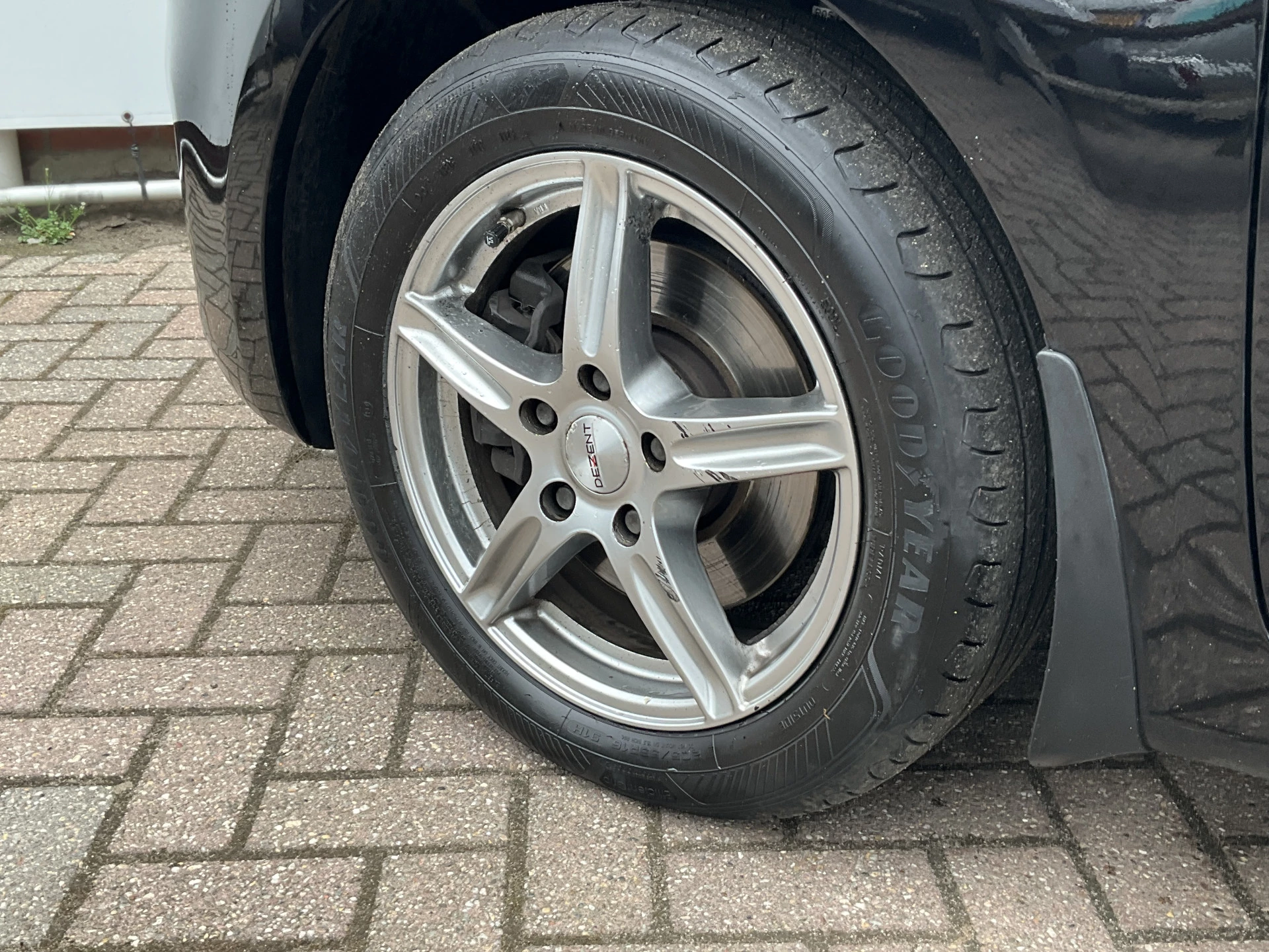 Hoofdafbeelding Kia Carens