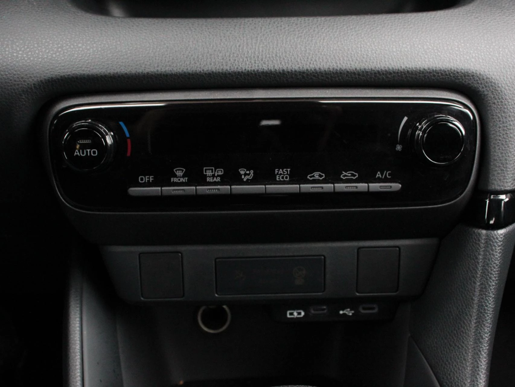 Hoofdafbeelding Mazda 2 Hybrid
