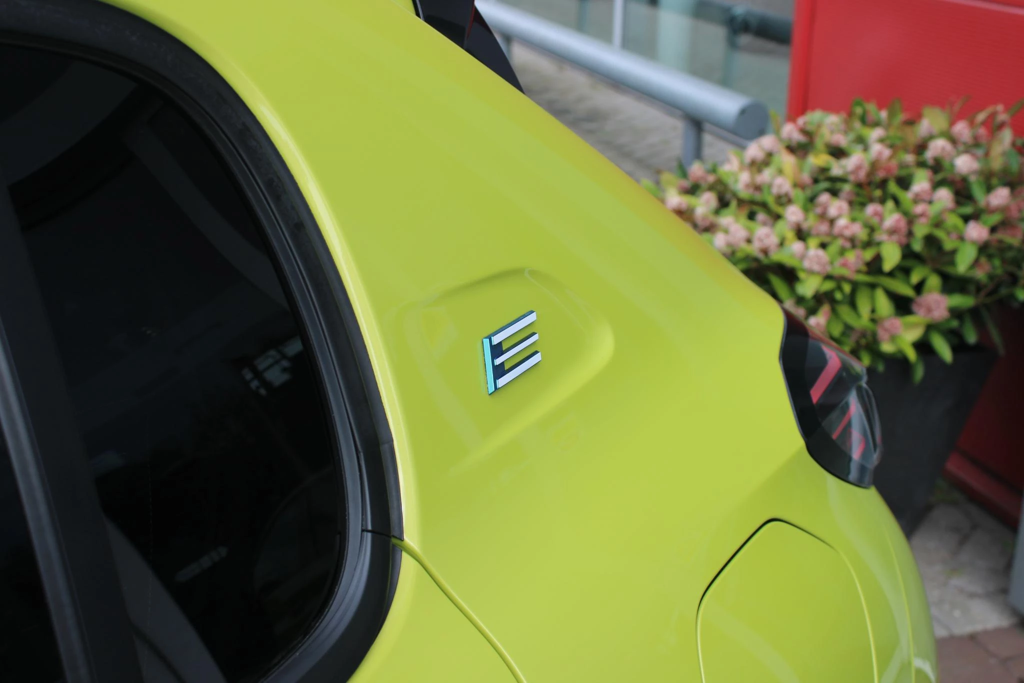 Hoofdafbeelding Peugeot e-208