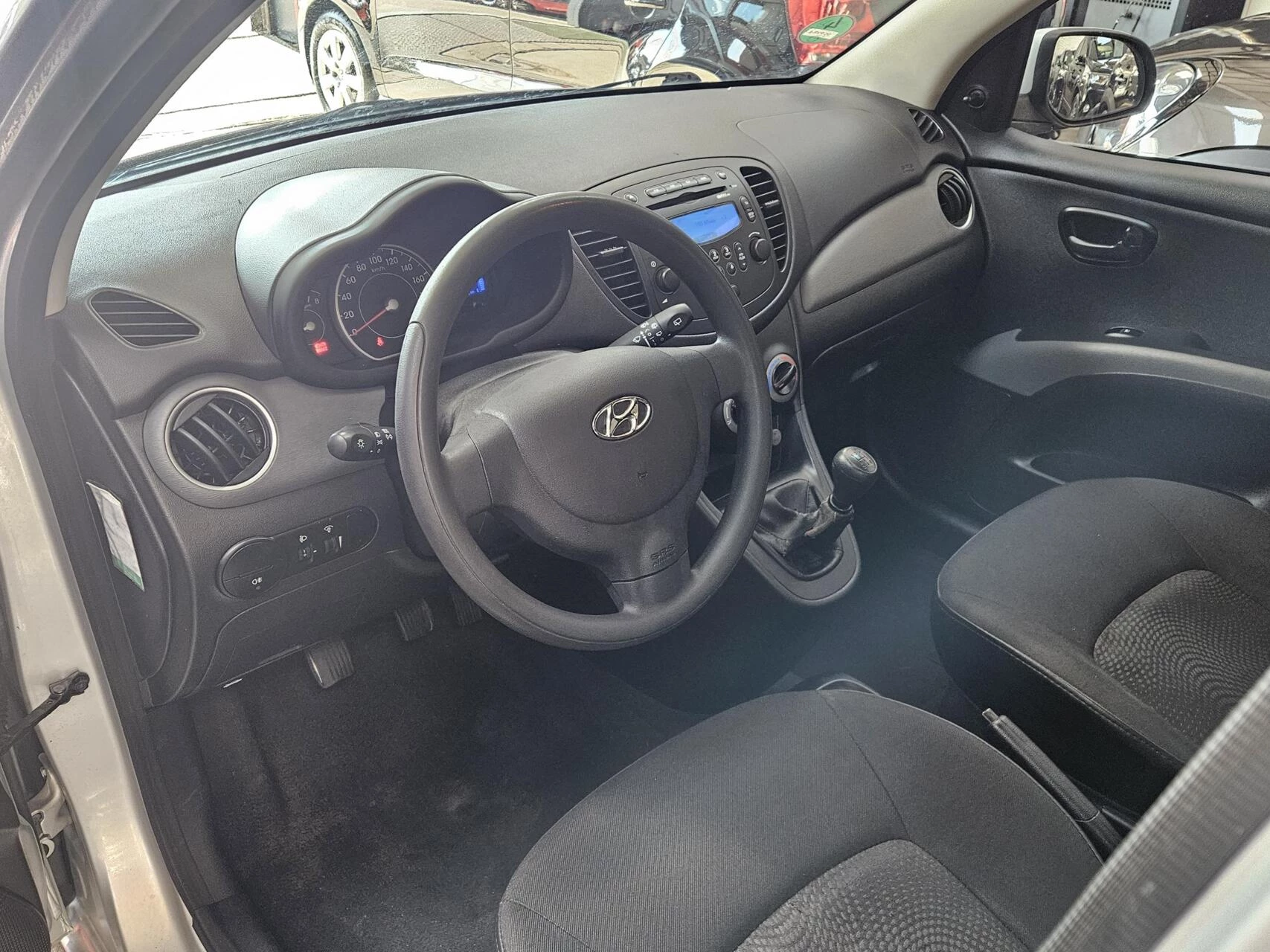 Hoofdafbeelding Hyundai i10