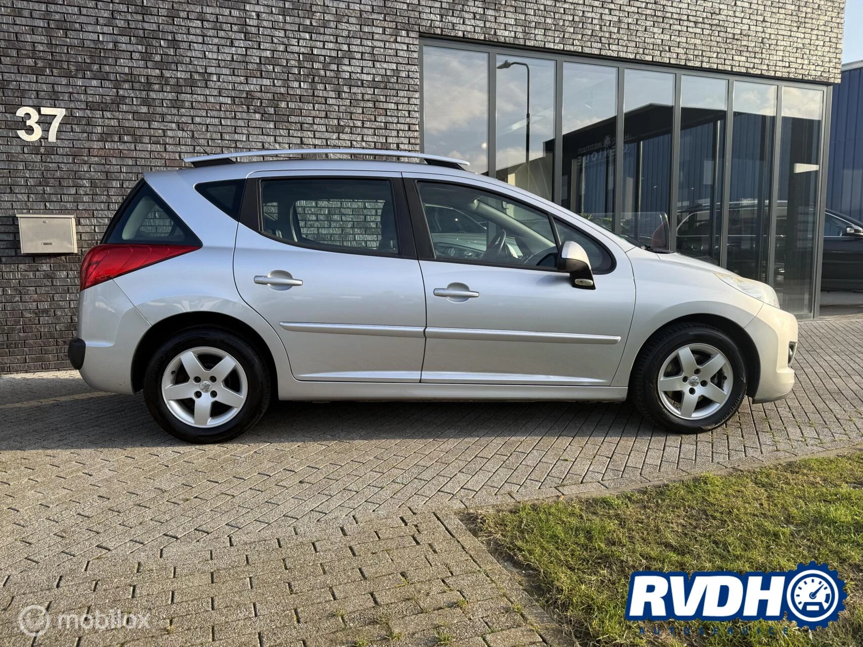 Hoofdafbeelding Peugeot 207