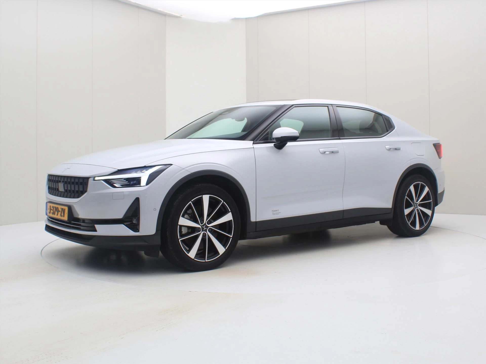 Hoofdafbeelding Polestar 2