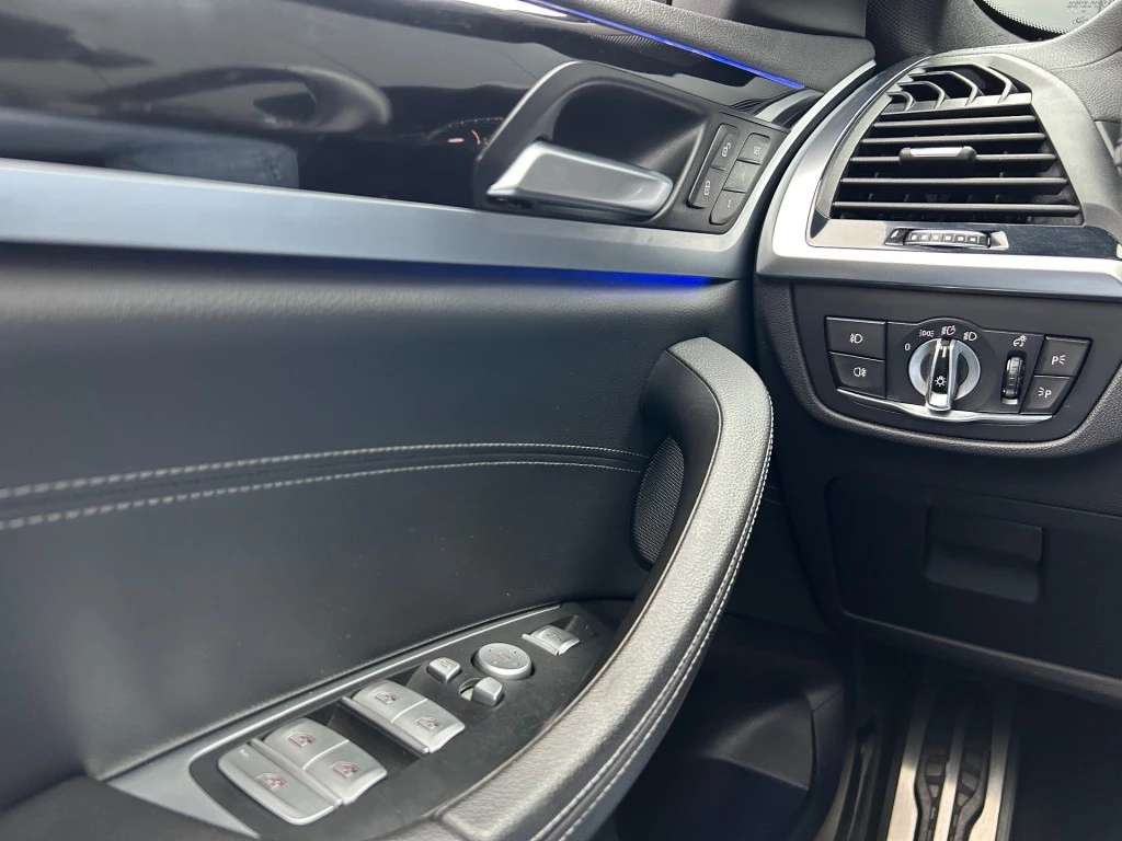 Hoofdafbeelding BMW X4