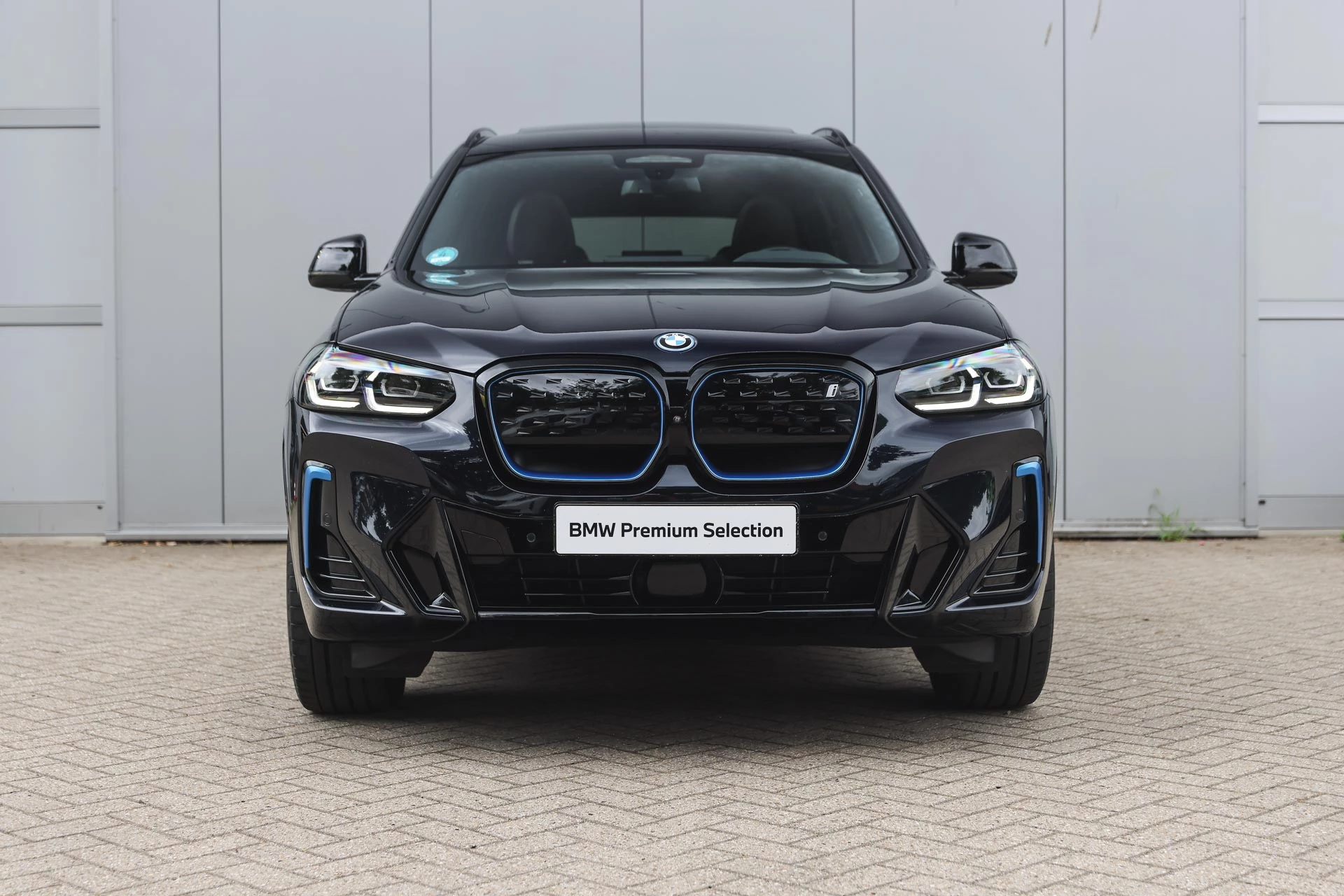Hoofdafbeelding BMW iX3