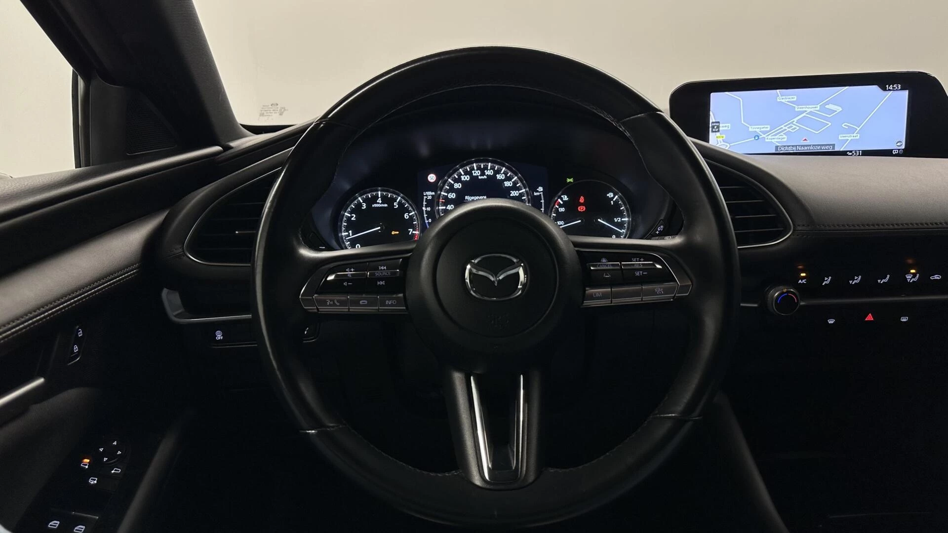 Hoofdafbeelding Mazda 3