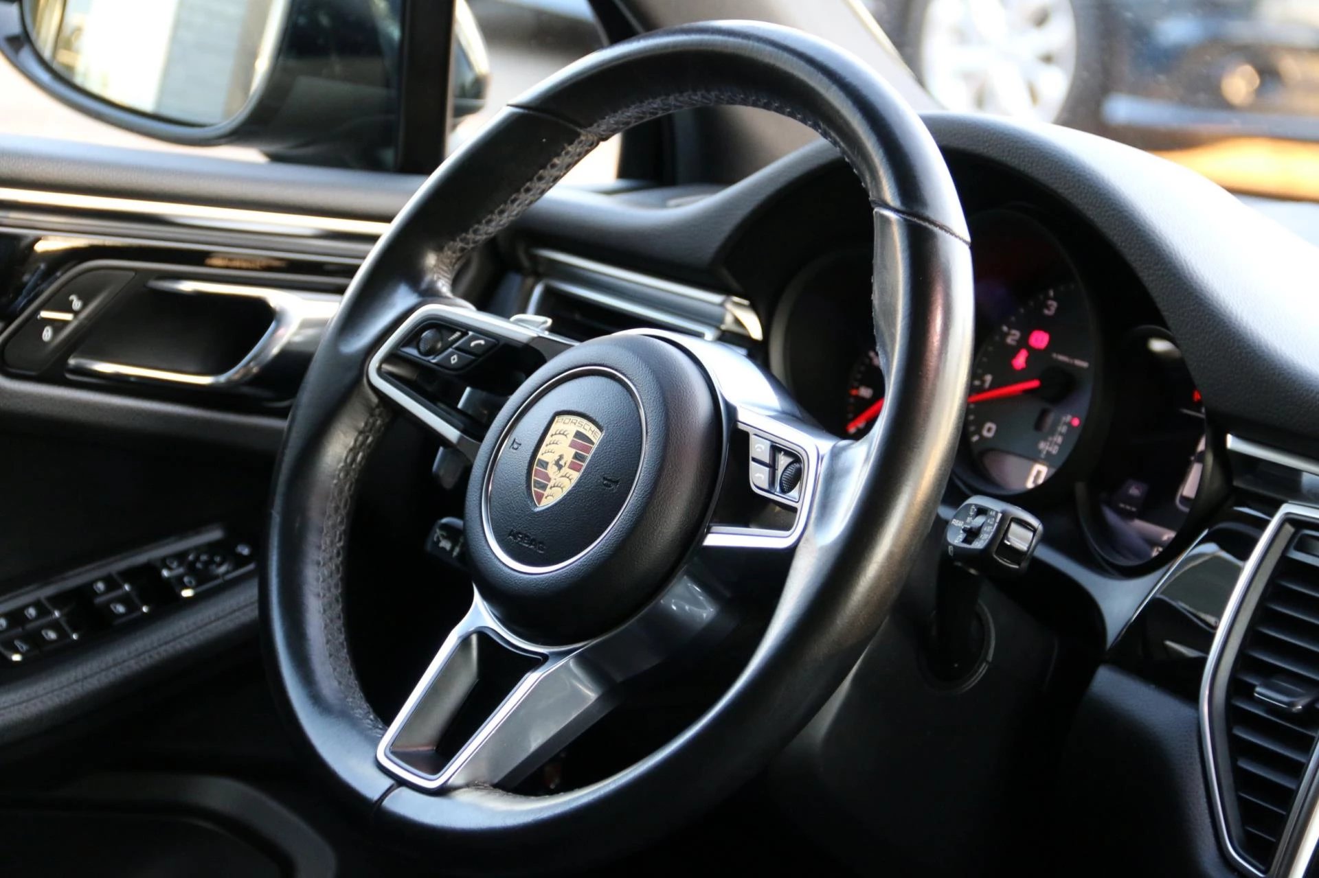 Hoofdafbeelding Porsche Macan