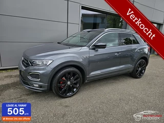 Hoofdafbeelding Volkswagen T-Roc Volkswagen T-Roc 1.5 TSI 3x R-Line Panorama/Virtual/Camera/Blindspot