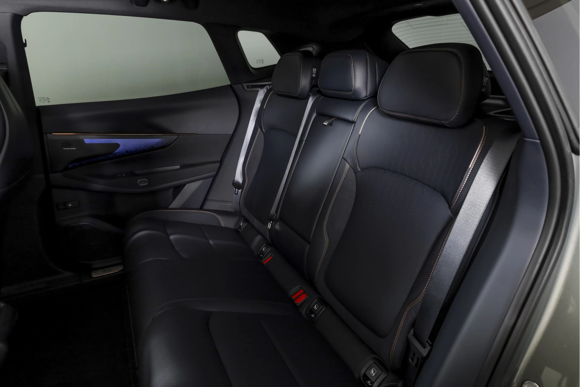 Hoofdafbeelding Lynk & Co 08