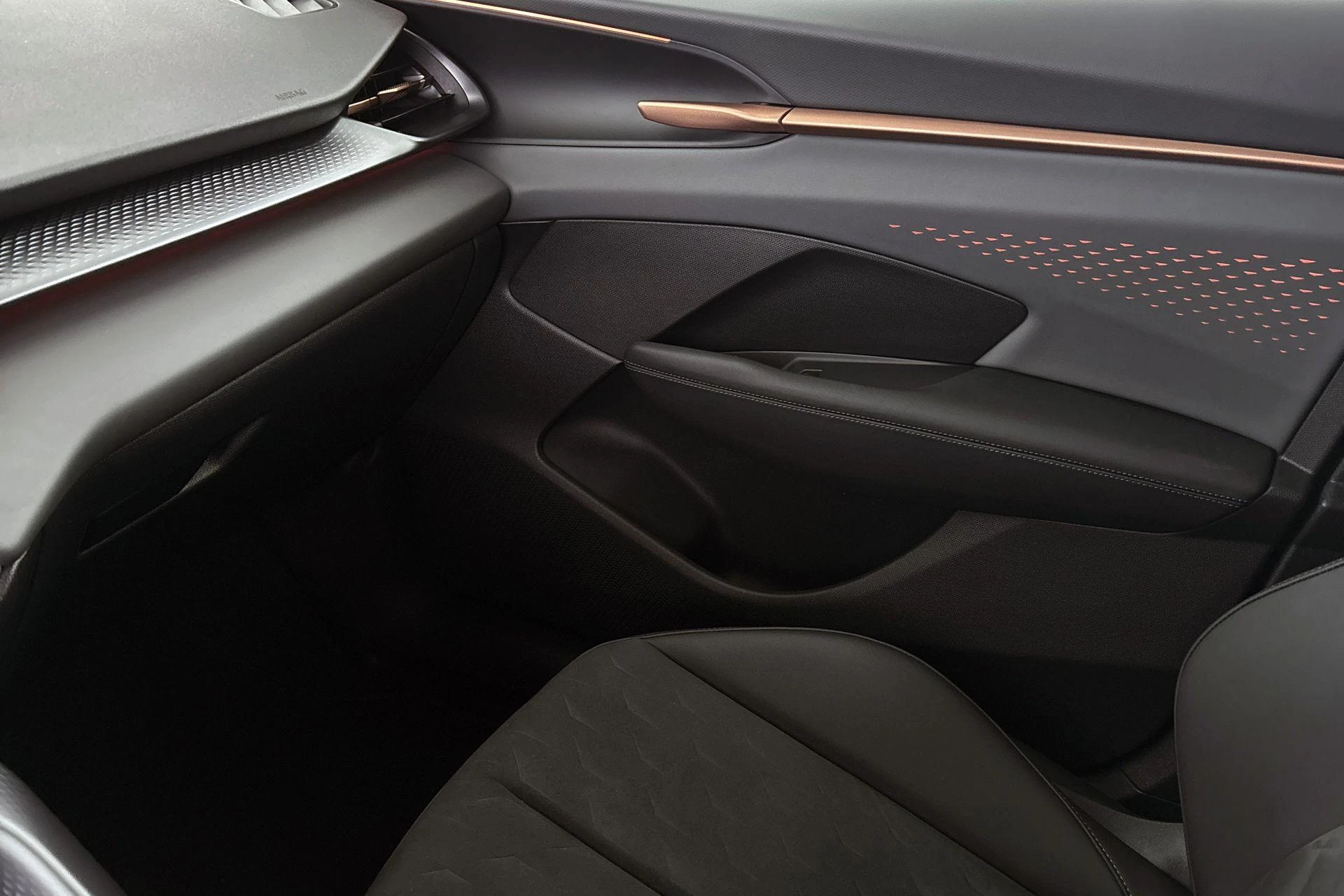 Hoofdafbeelding CUPRA Terramar