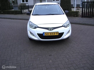 Hoofdafbeelding Hyundai i20 Hyundai i20 1.2i i-Drive 5 deurs
