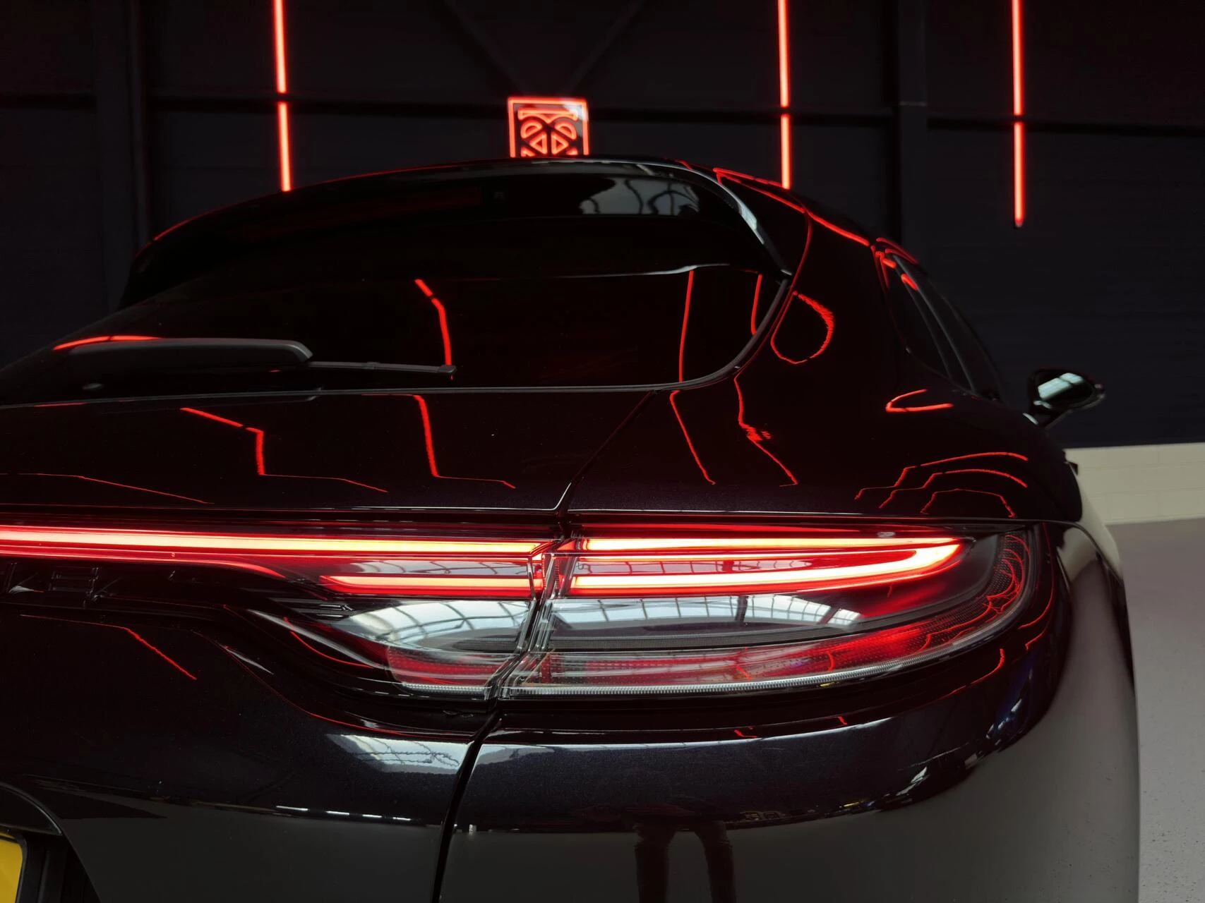 Hoofdafbeelding Porsche Panamera