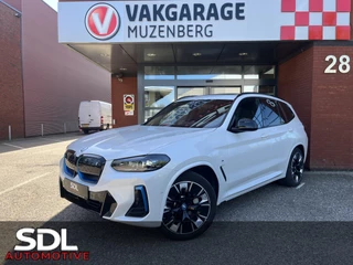 BMW iX3 High Executive M Sport Shadow Line 80 kWh // HUD-DISPLAY // SCHUIF-KANTELDAK // LEDER+ELEK. STOELEN // HARMAN&KARDON AUDIO // ELEK. KLEP// ADAPT. CRUISE // KEYLESS // 360 CAMERA //
