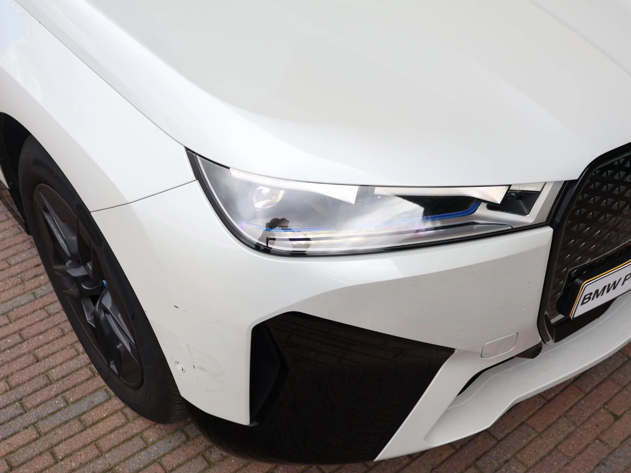 Hoofdafbeelding BMW iX