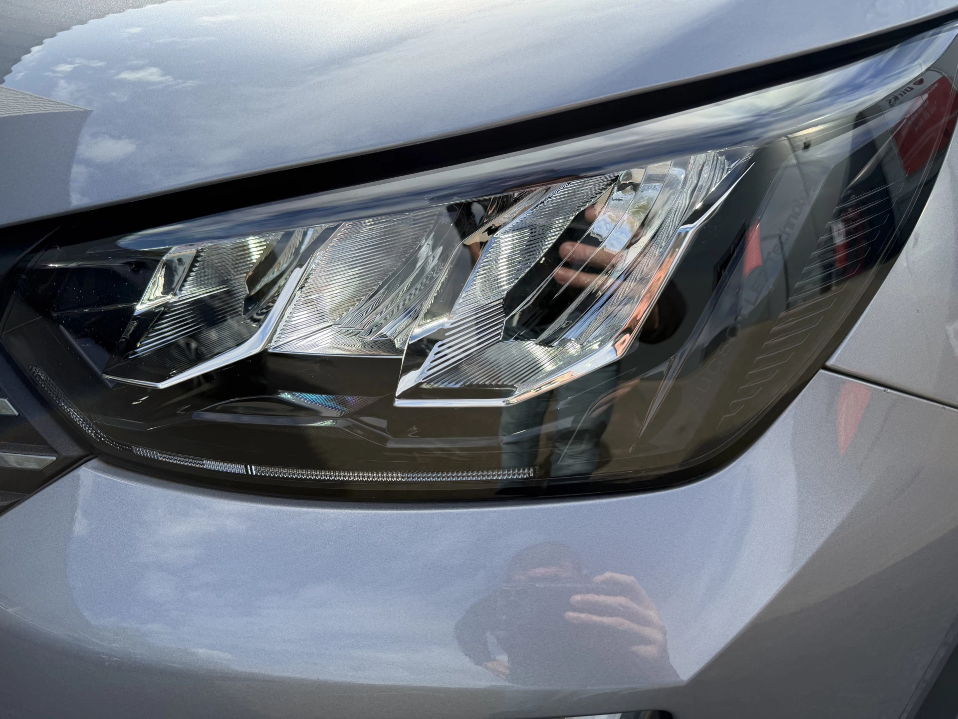 Hoofdafbeelding Peugeot e-2008