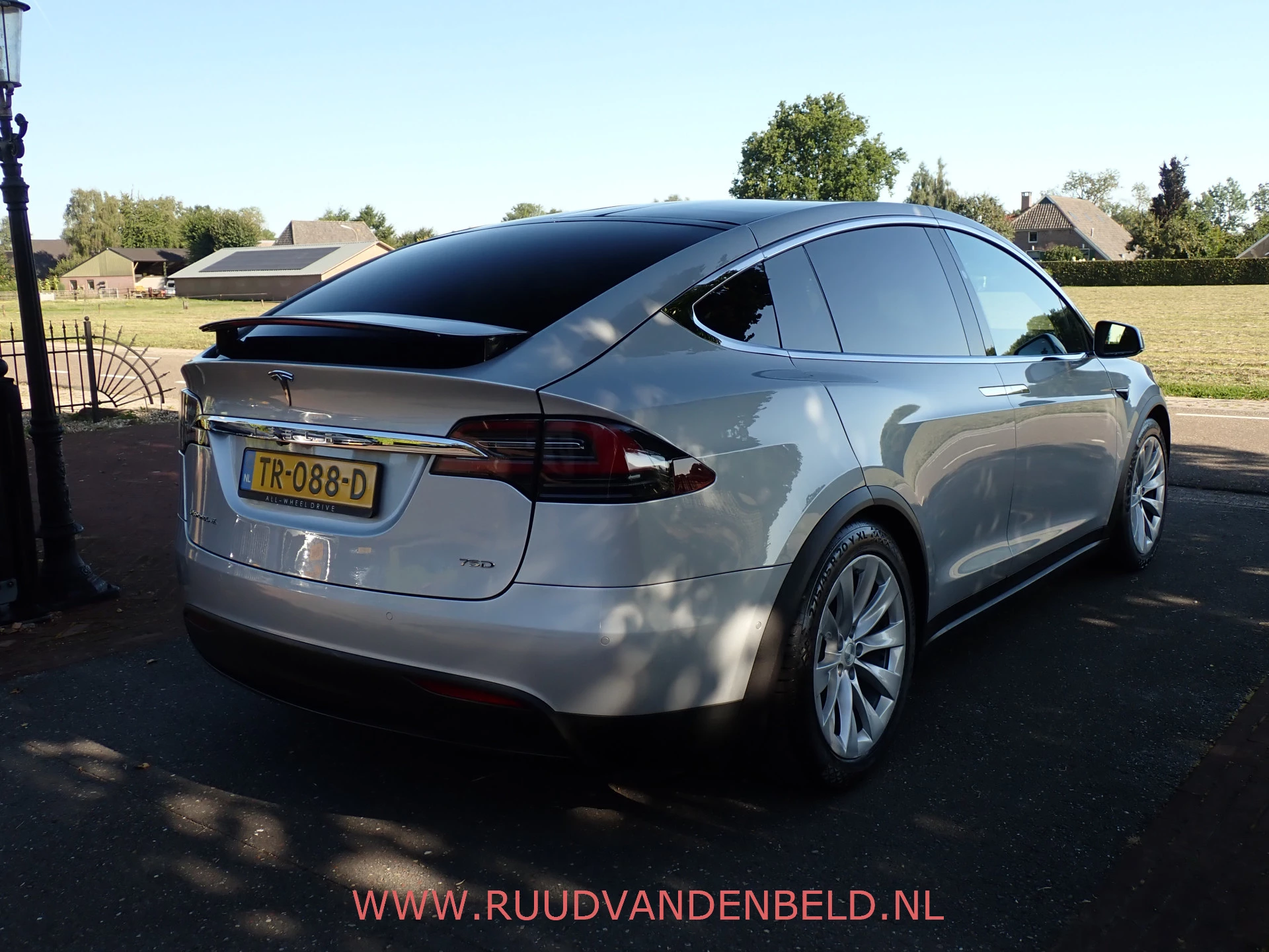 Hoofdafbeelding Tesla Model X
