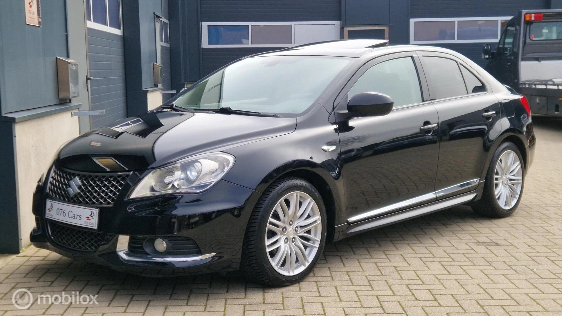 Hoofdafbeelding Suzuki Kizashi