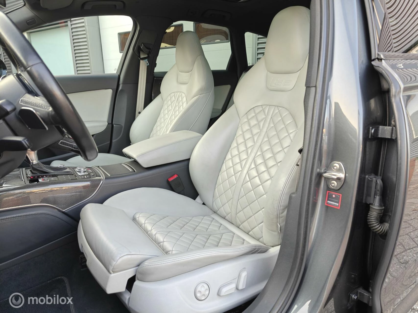 Hoofdafbeelding Audi S6