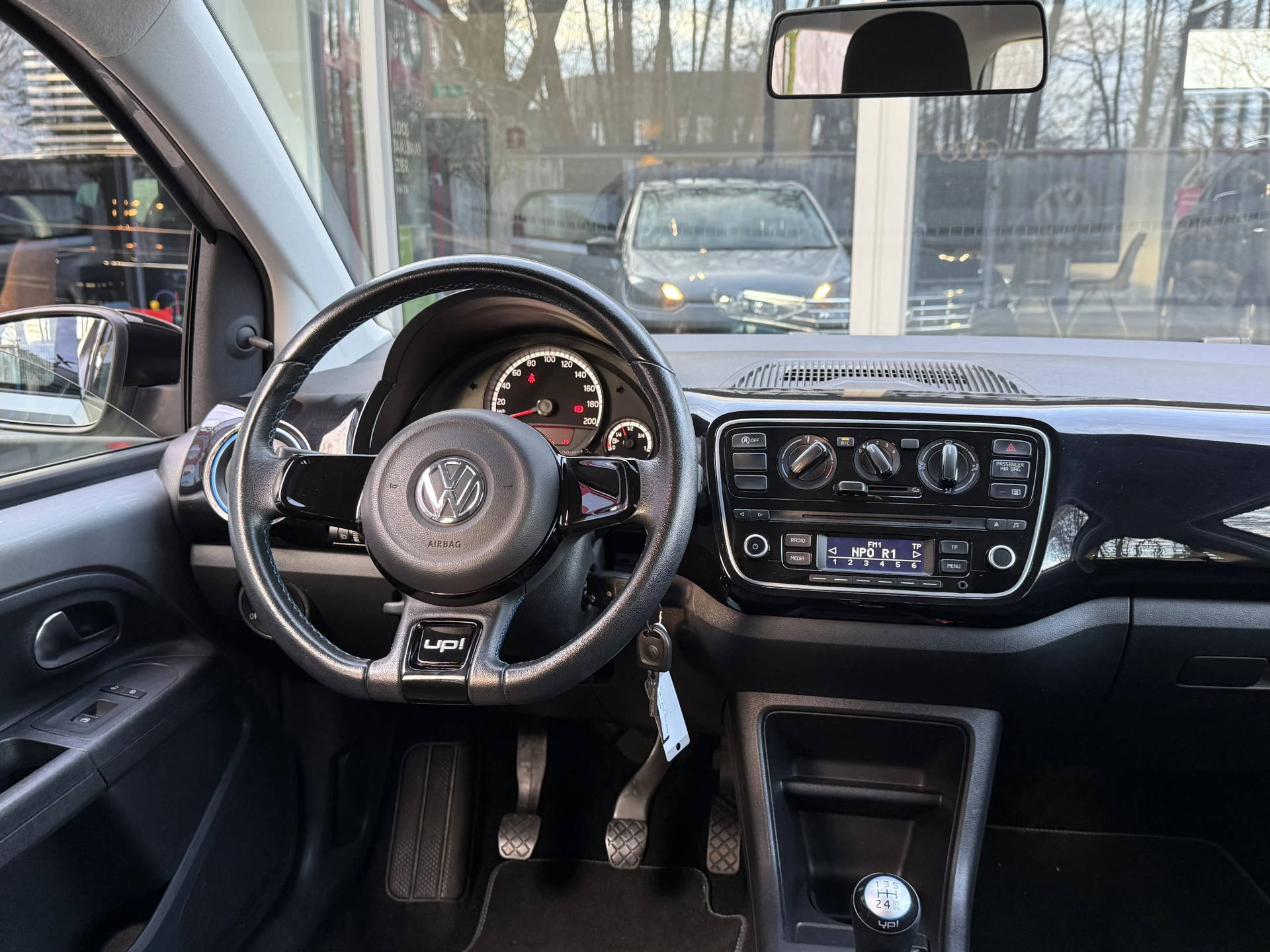 Hoofdafbeelding Volkswagen up!