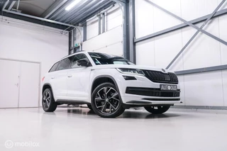 Skoda Kodiaq 2.0 TSI 4x4 Sportline Business 7p. | Panorama | LED | Adaptive | DAB+ | CarPlay | Memory | Keyless |