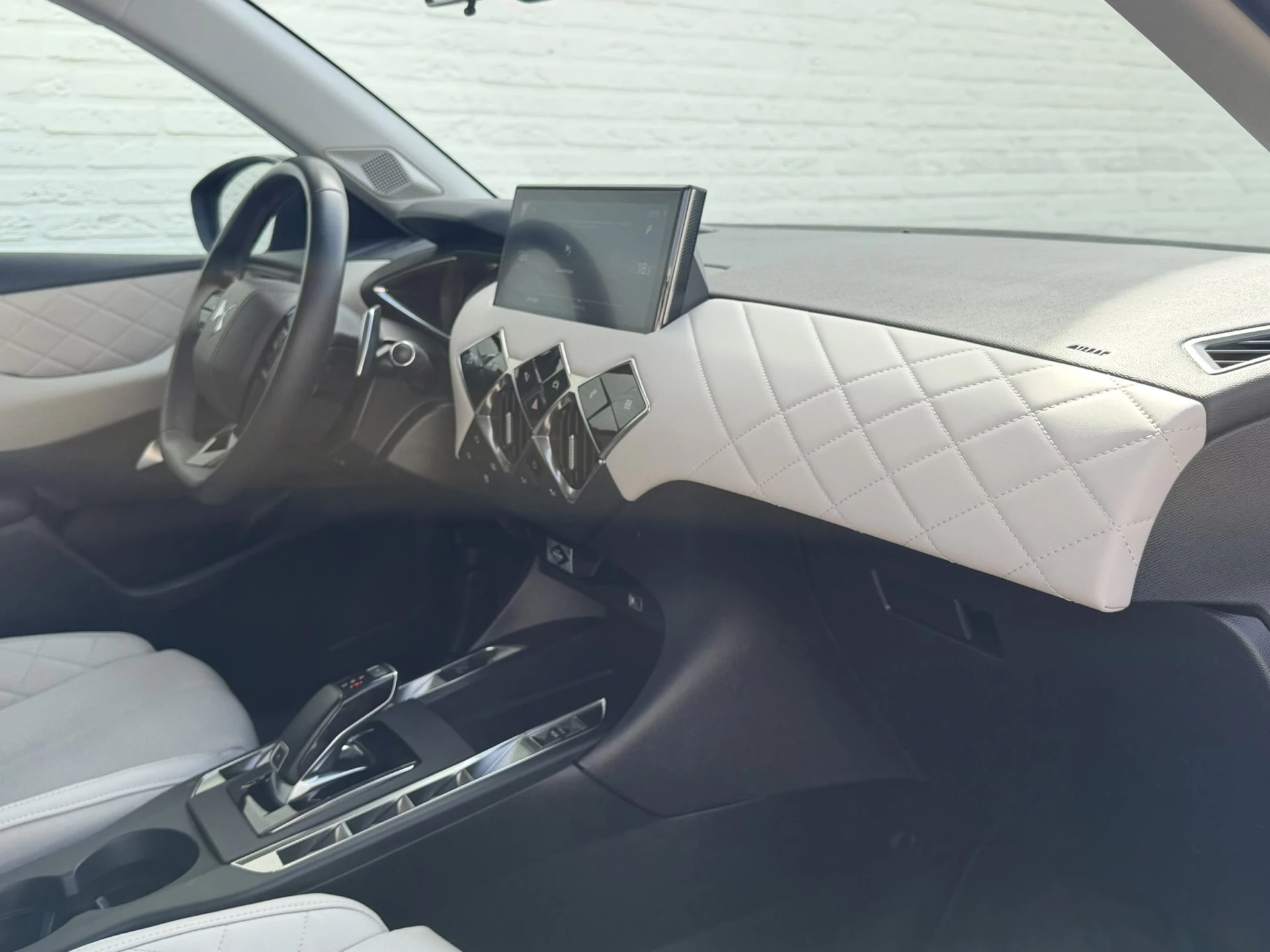 Hoofdafbeelding DS DS 3