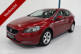 Volvo V40 2.0 T2 Momentum LEER / NAVI