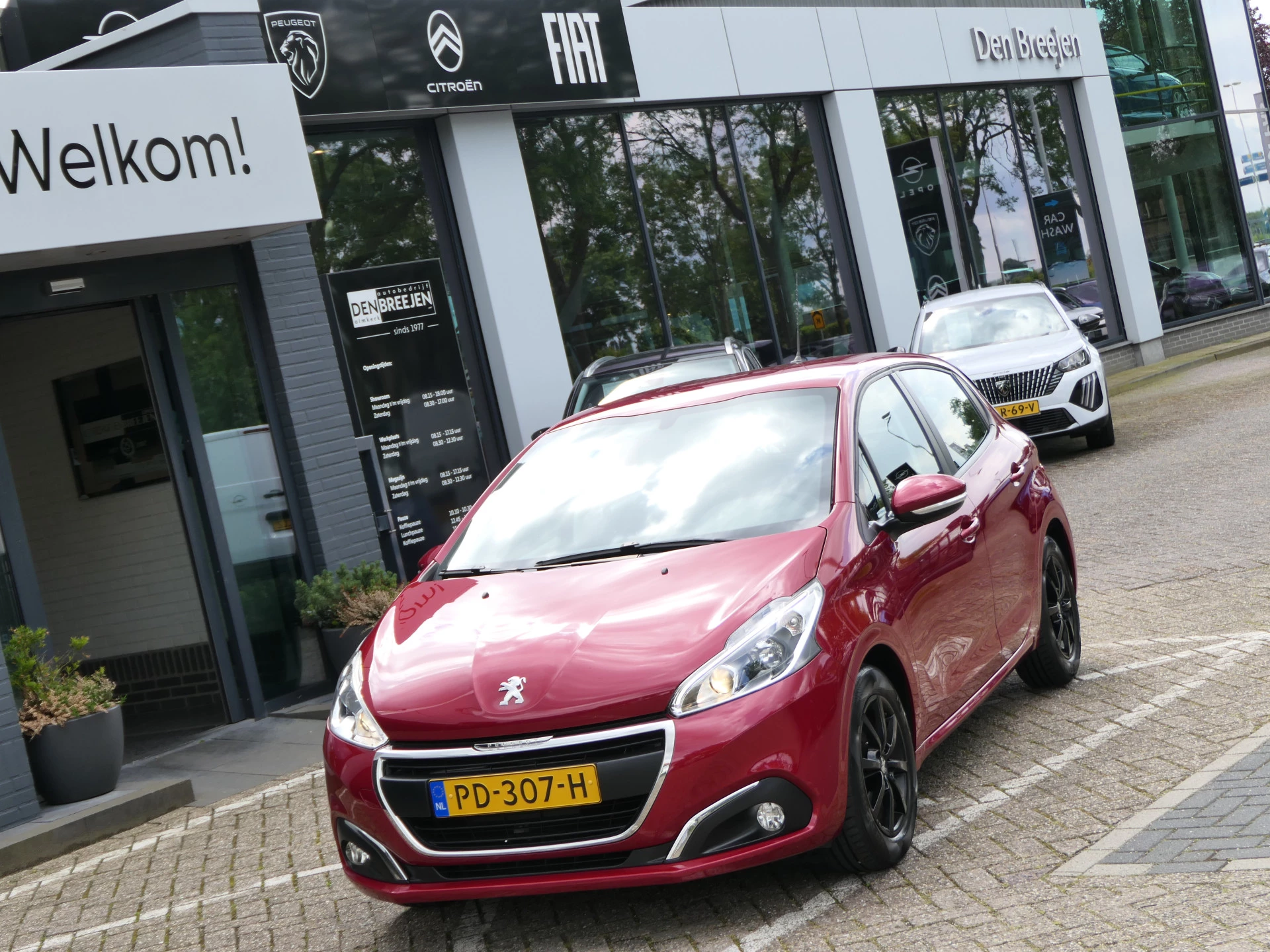 Hoofdafbeelding Peugeot 208
