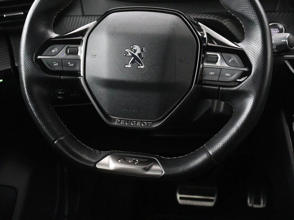 Hoofdafbeelding Peugeot e-208