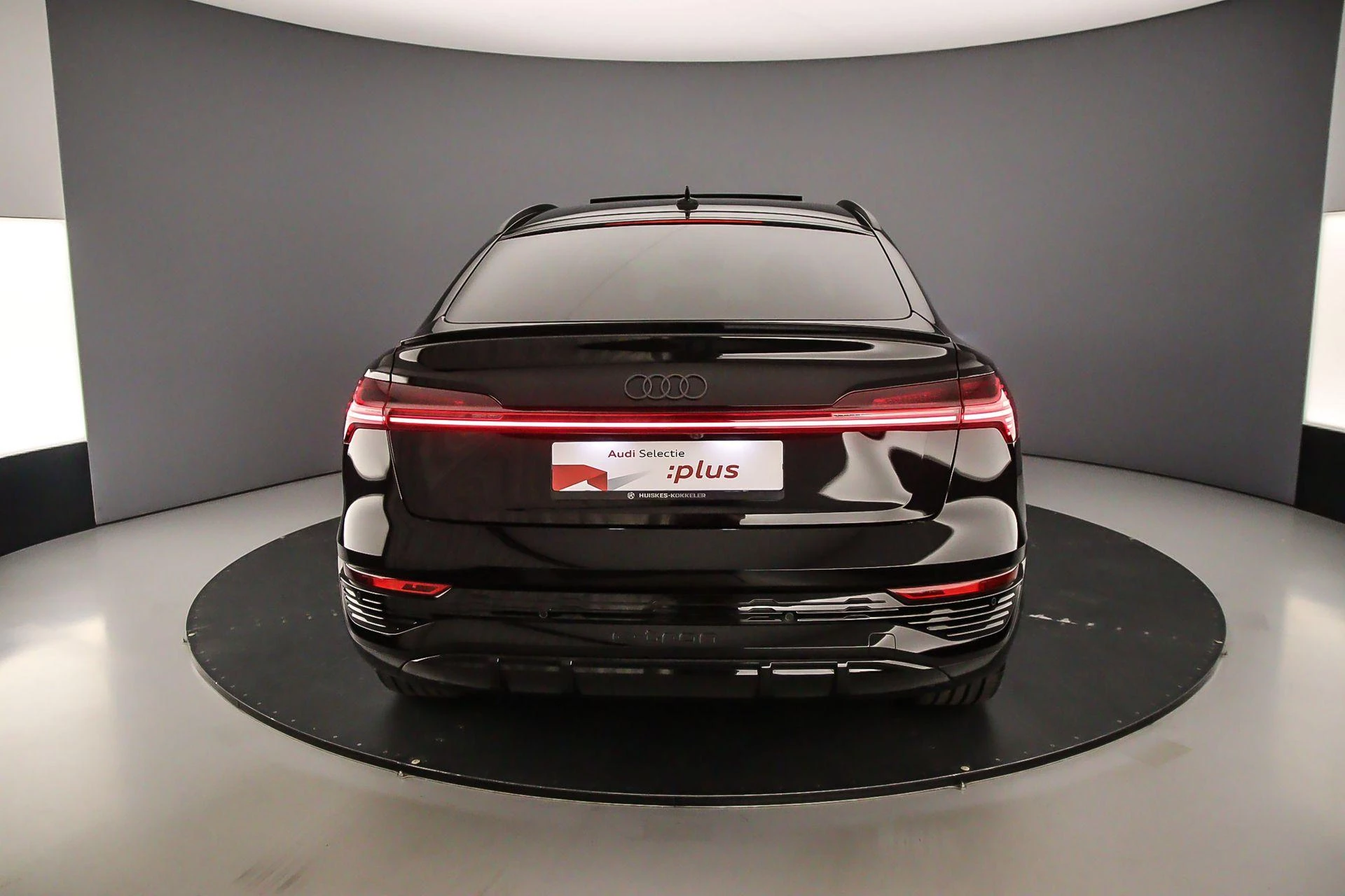 Hoofdafbeelding Audi Q8 Sportback e-tron