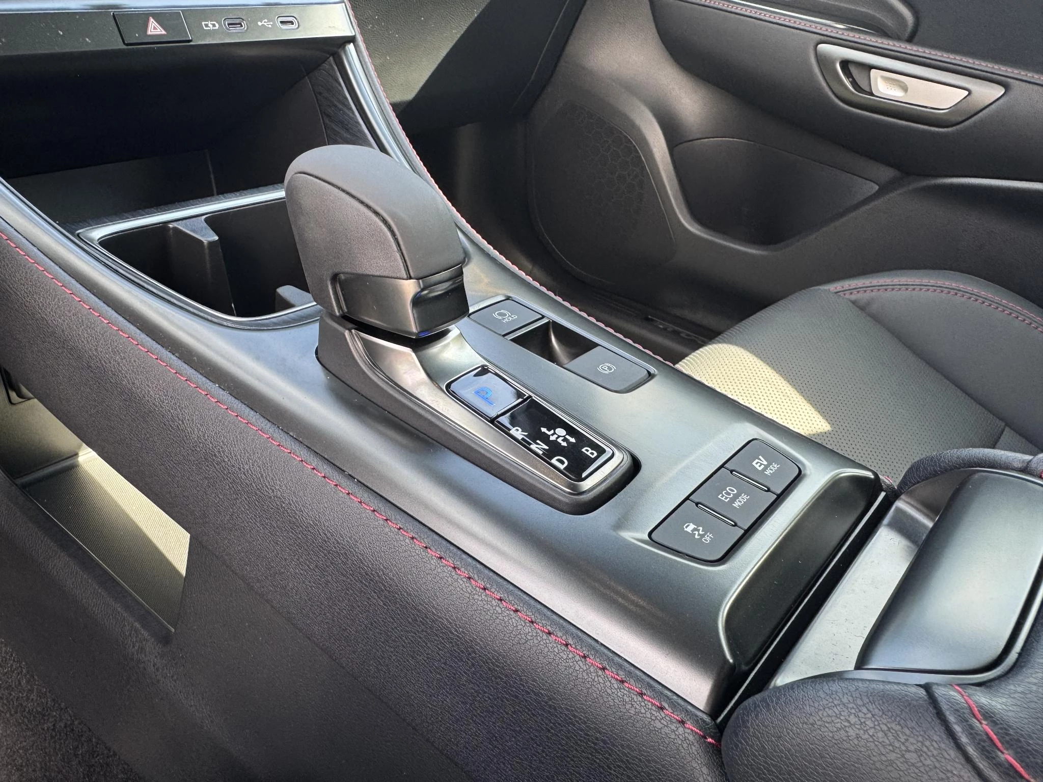 Hoofdafbeelding Lexus LBX