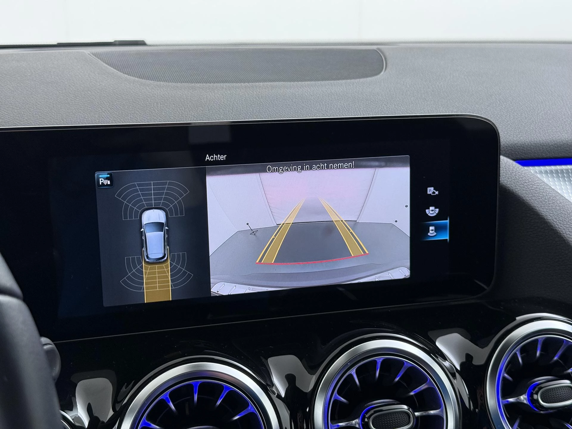 Hoofdafbeelding Mercedes-Benz EQA