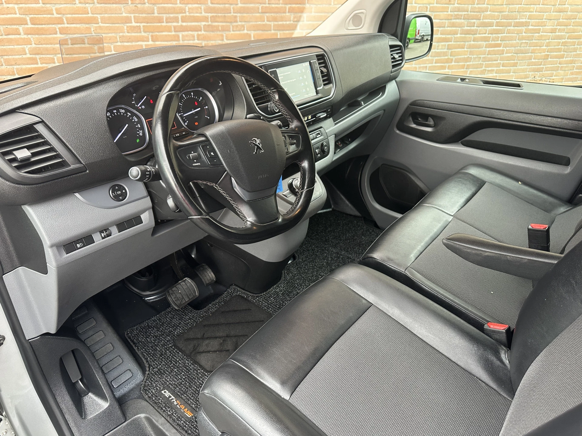 Hoofdafbeelding Peugeot Expert
