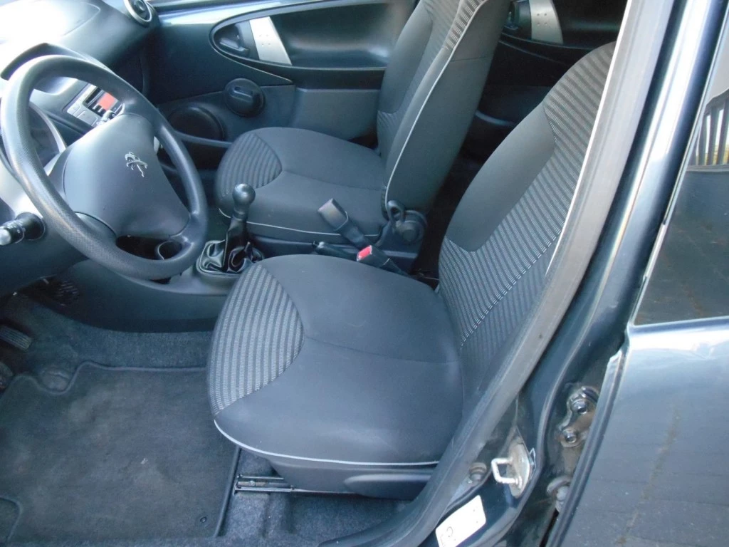 Hoofdafbeelding Peugeot 107