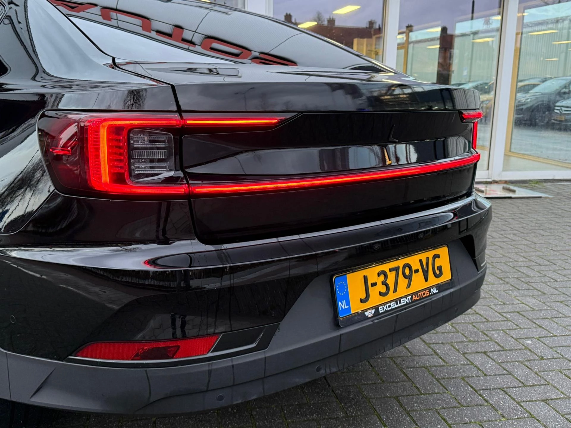 Hoofdafbeelding Polestar 2