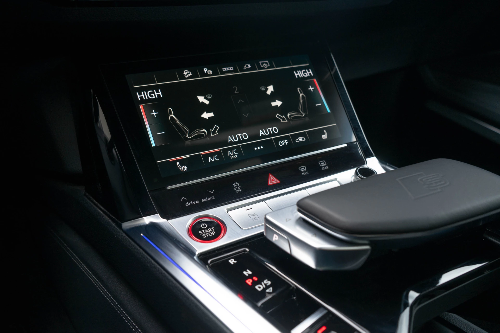 Hoofdafbeelding Audi e-tron