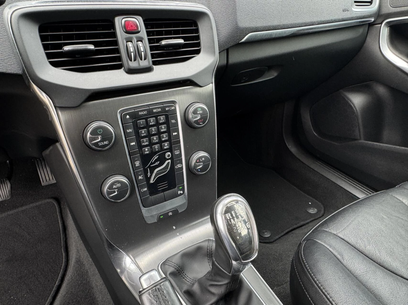 Hoofdafbeelding Volvo V40