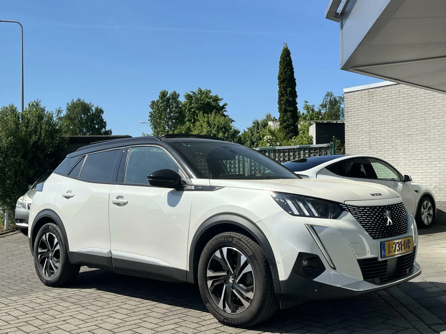 Hoofdafbeelding Peugeot e-2008