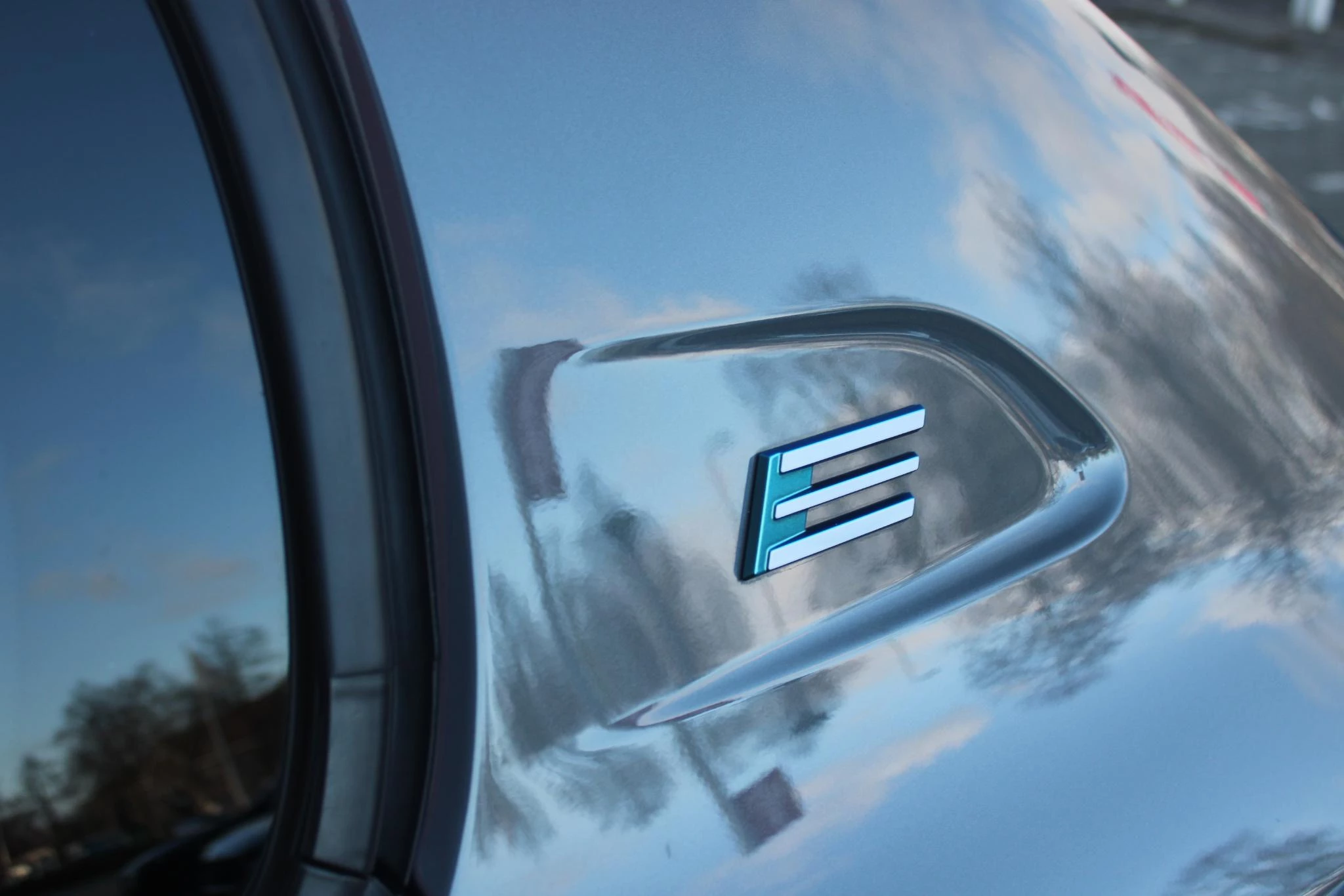 Hoofdafbeelding Peugeot e-208