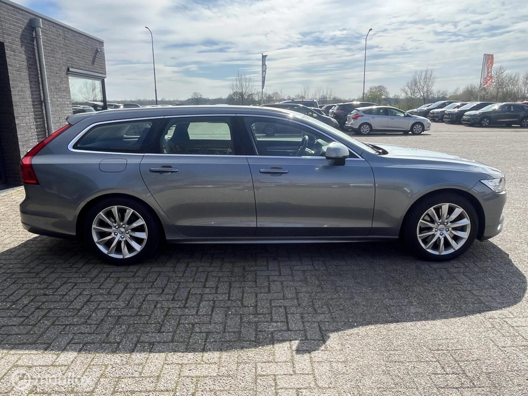 Hoofdafbeelding Volvo V90