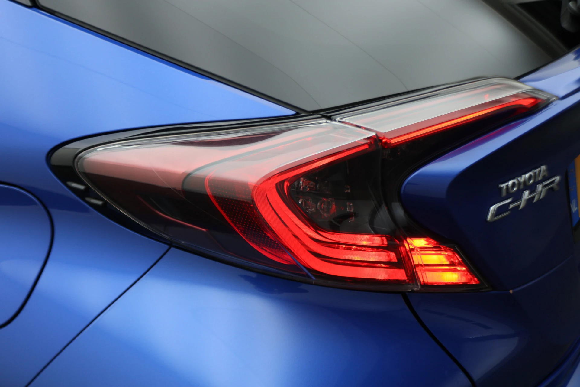 Hoofdafbeelding Toyota C-HR