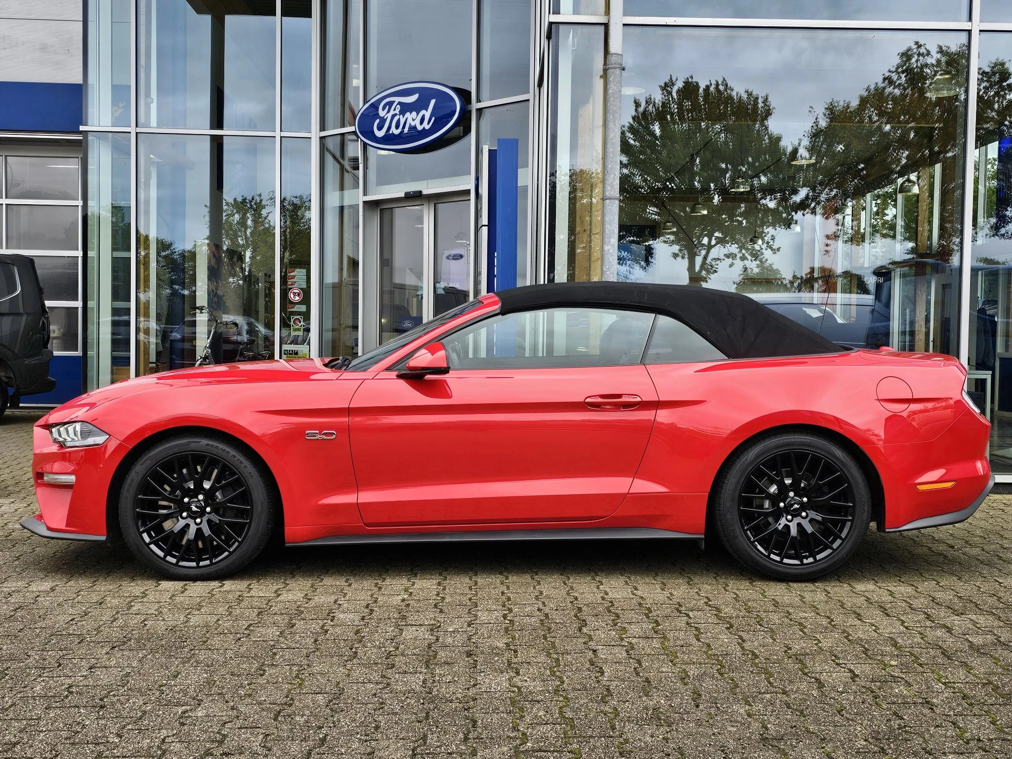 Hoofdafbeelding Ford Mustang