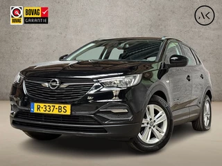 Hoofdafbeelding Opel Grandland X Opel Grandland X 1.2 Turbo Sport (APPLE CARPLAY, GROOT NAVI, CLIMATE, CAMERA, SPORTSTOELEN, LEDER STUURWIEL, CRUISE, NIEUWSTAAT)