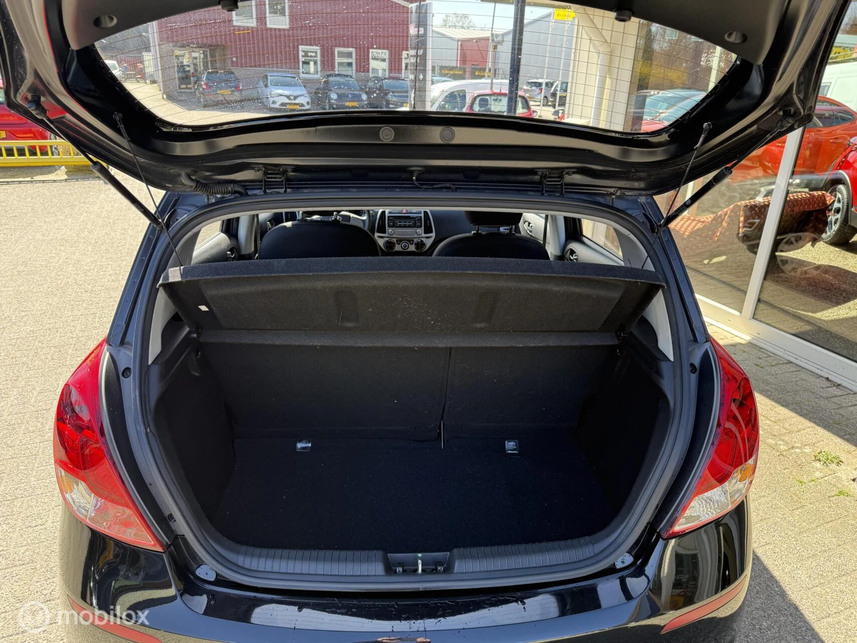 Hoofdafbeelding Hyundai i20