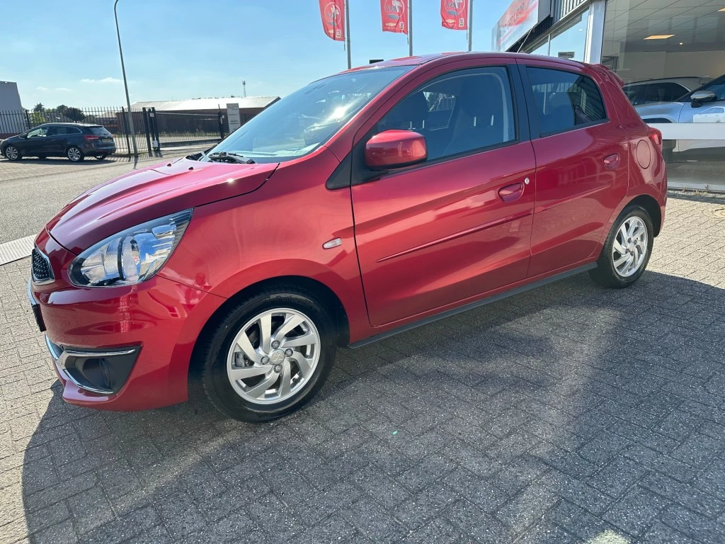 Hoofdafbeelding Mitsubishi Space Star