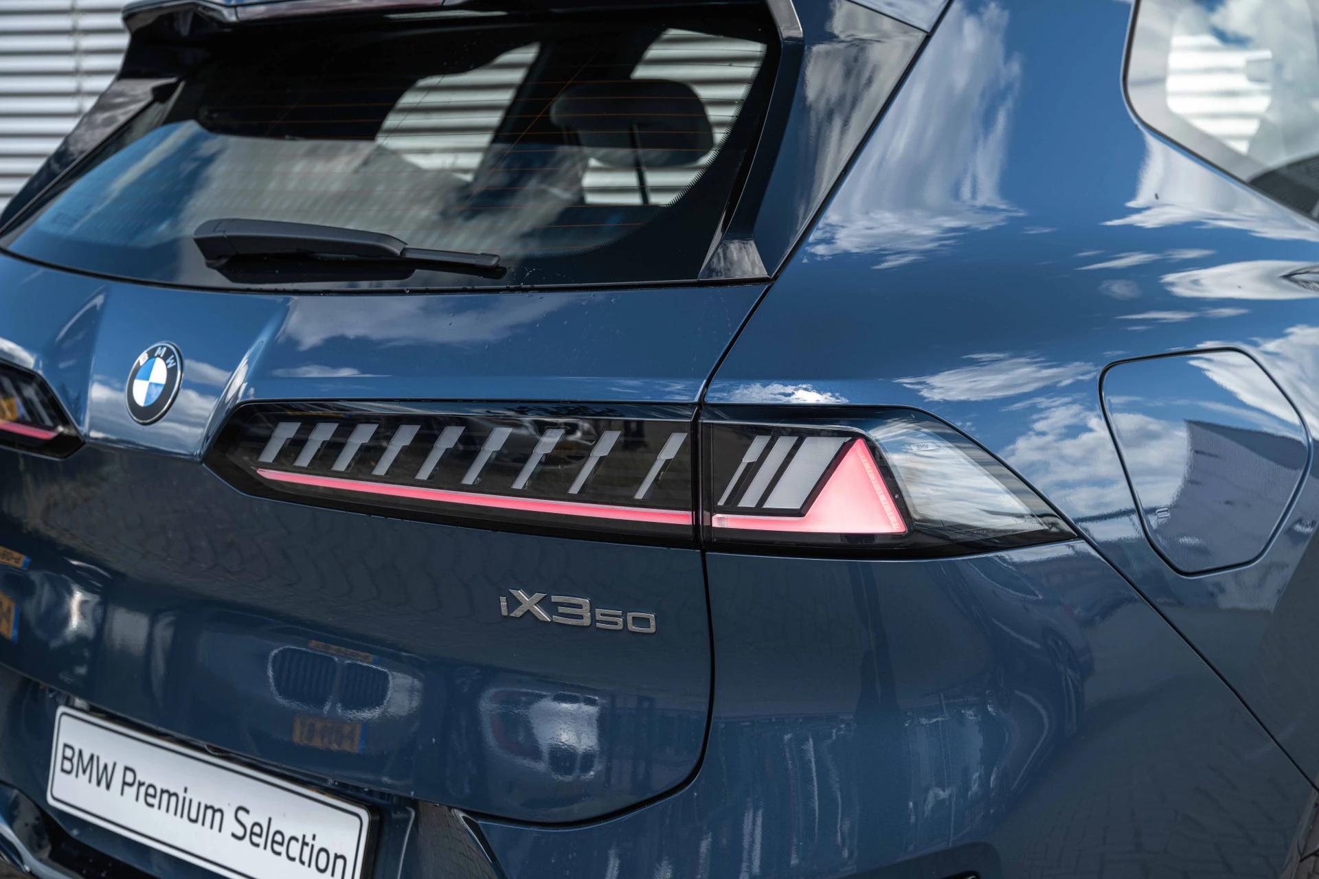 Hoofdafbeelding BMW iX3