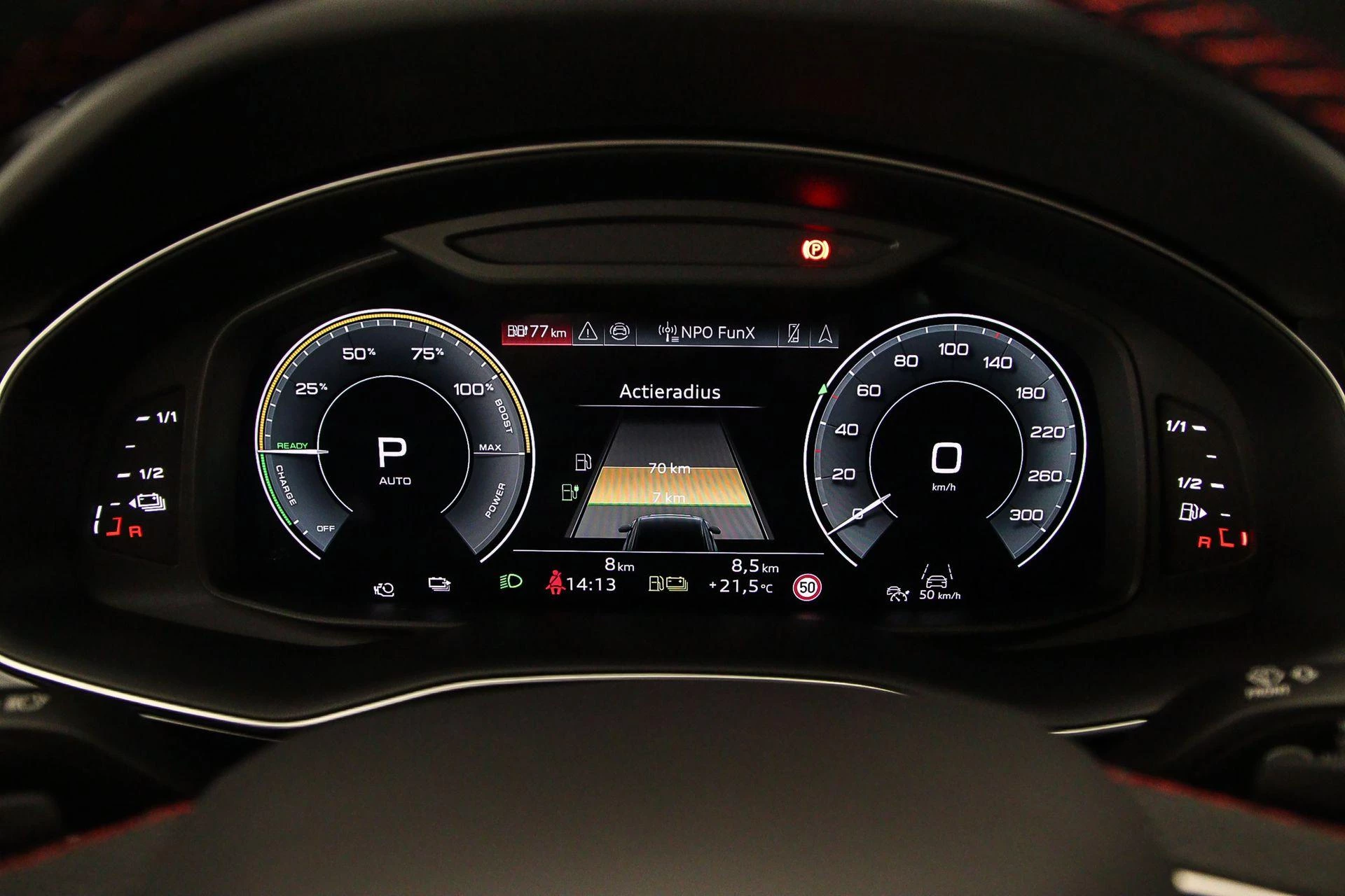 Hoofdafbeelding Audi Q8