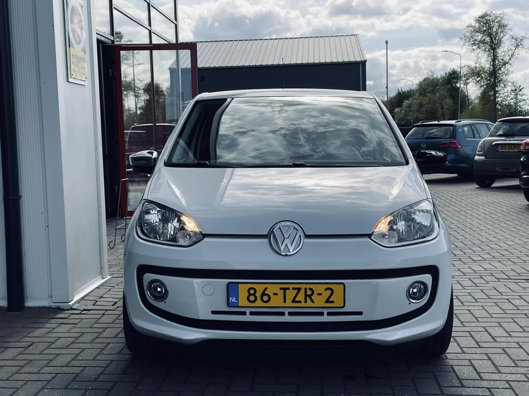 Hoofdafbeelding Volkswagen up!