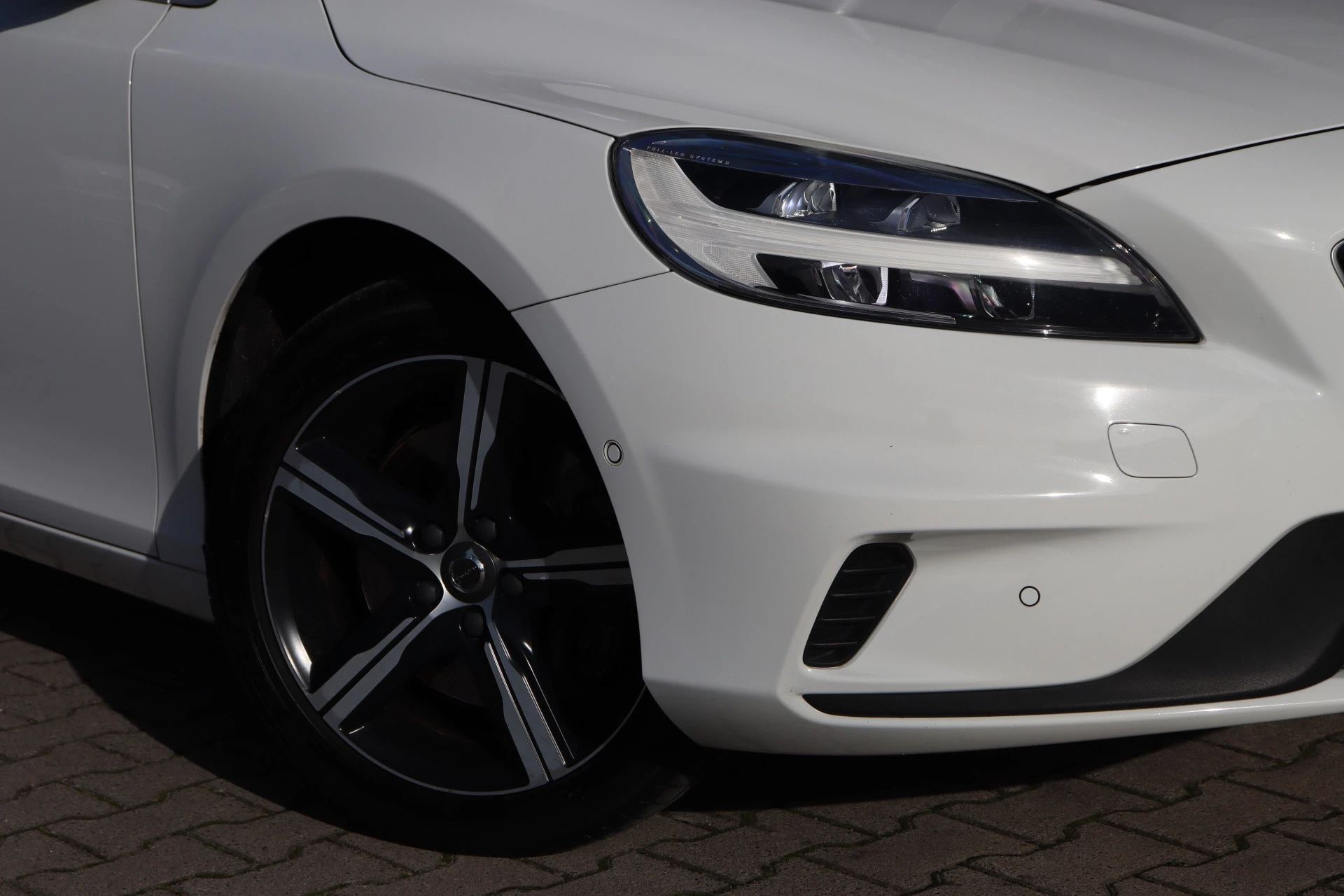 Hoofdafbeelding Volvo V40