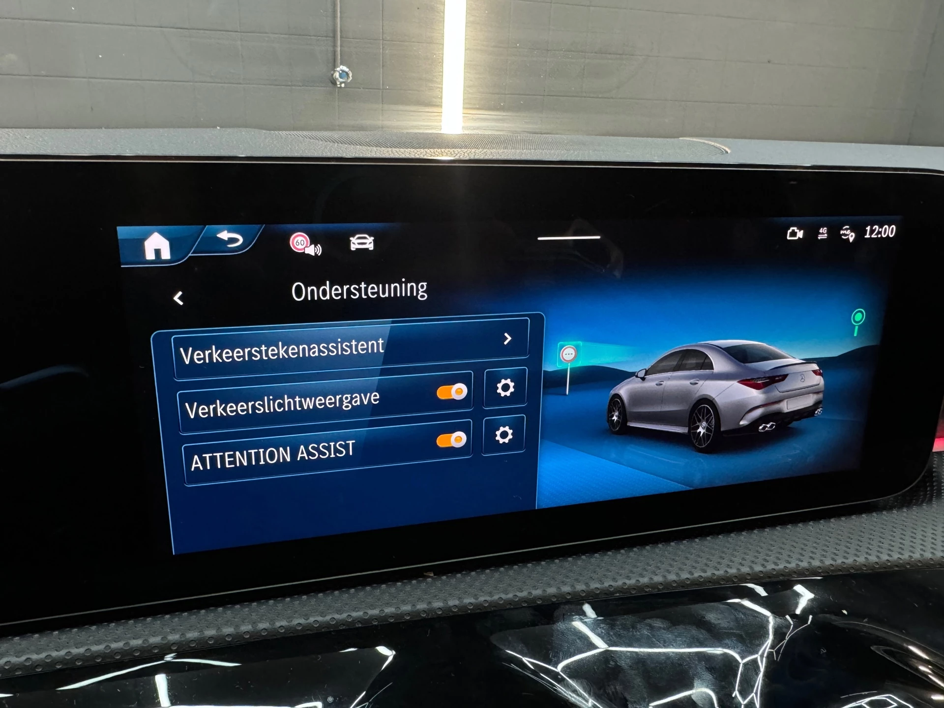 Hoofdafbeelding Mercedes-Benz CLA