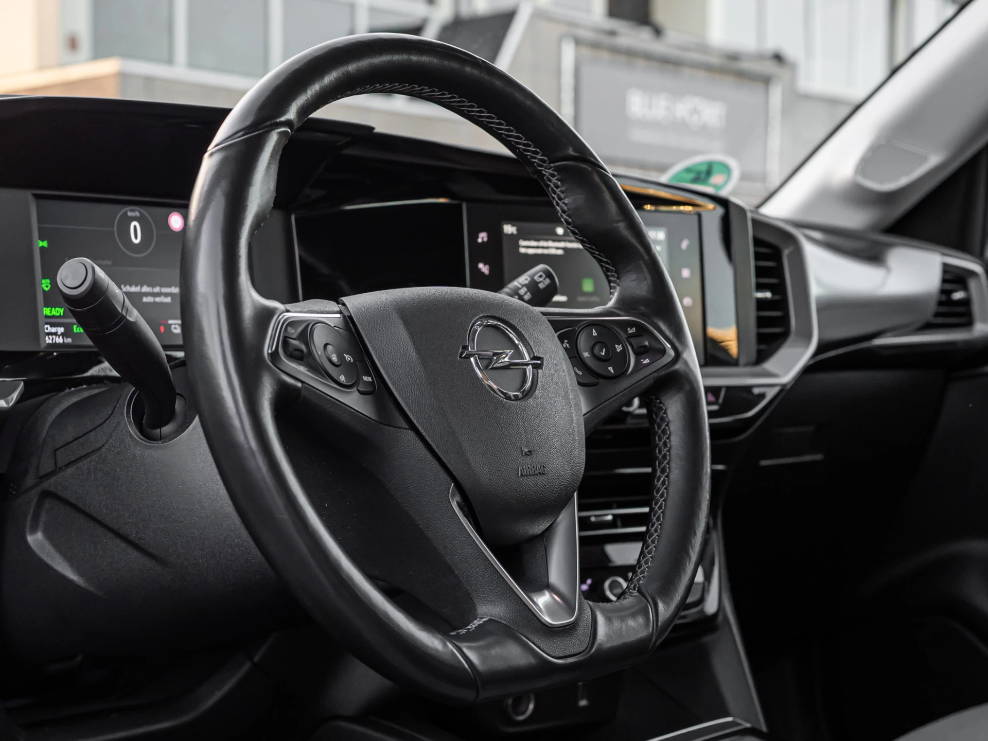 Hoofdafbeelding Opel Mokka-e