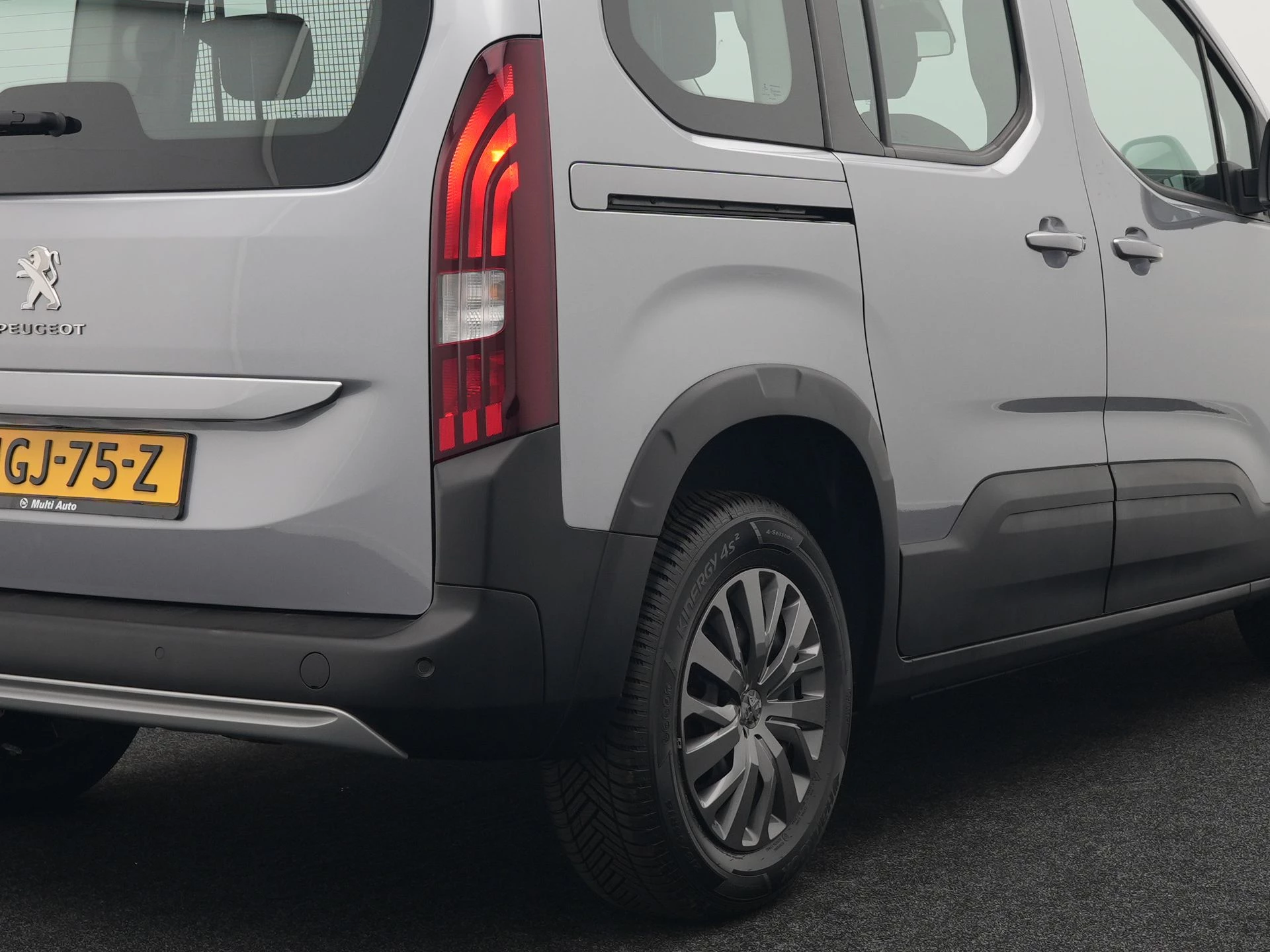 Hoofdafbeelding Peugeot Rifter